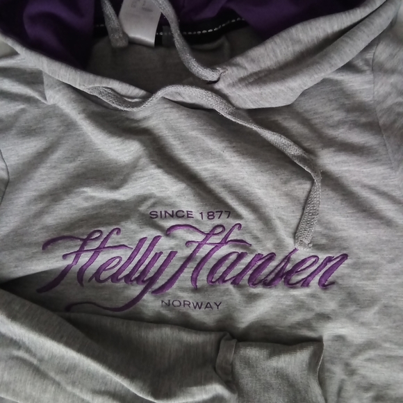 Helly Hanson Hoodie - Picture 2 of 3
